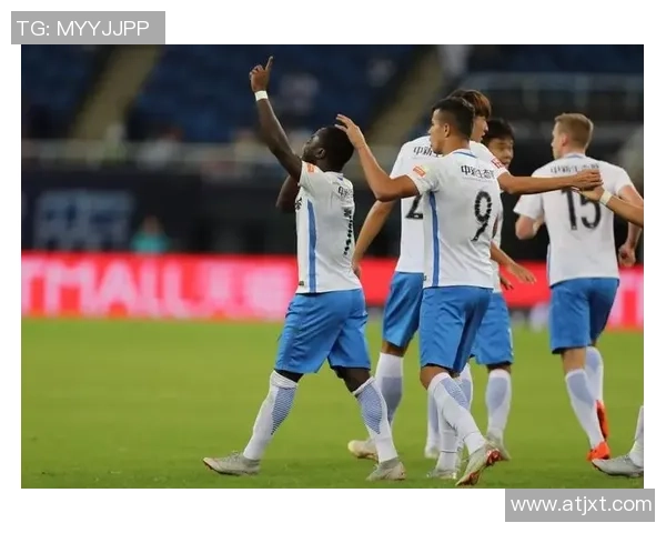 成都足球围殴事件引发社会关注球迷暴力行为亟待整治与反思